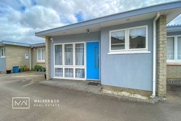 Photo of property in 3/110 Martin Street, Wallaceville, Upper Hutt, 5018