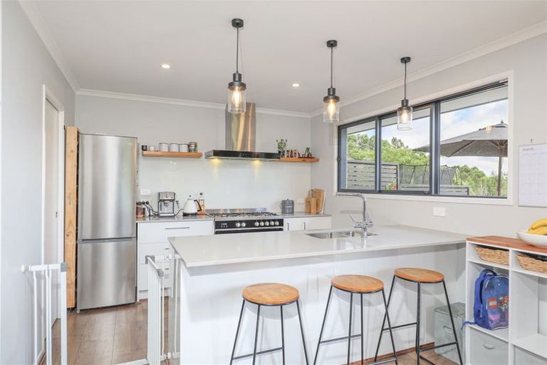 Photo of property in 163 Kimihia Road, Huntly, 3771