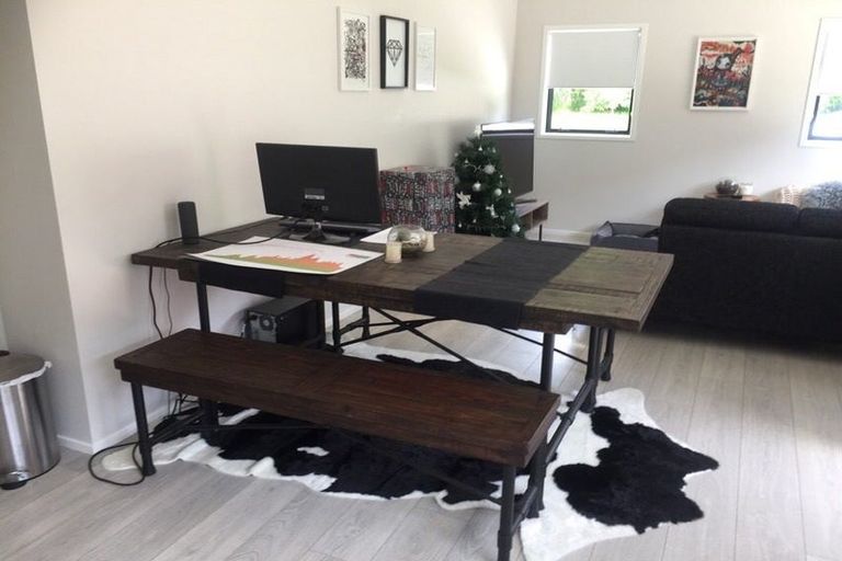 Photo of property in 28 Wautaiti Drive, Riverhead, 0820