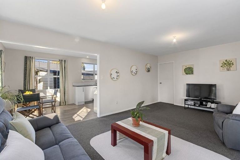 Photo of property in 32 Portman Street, Woolston, Christchurch, 8062