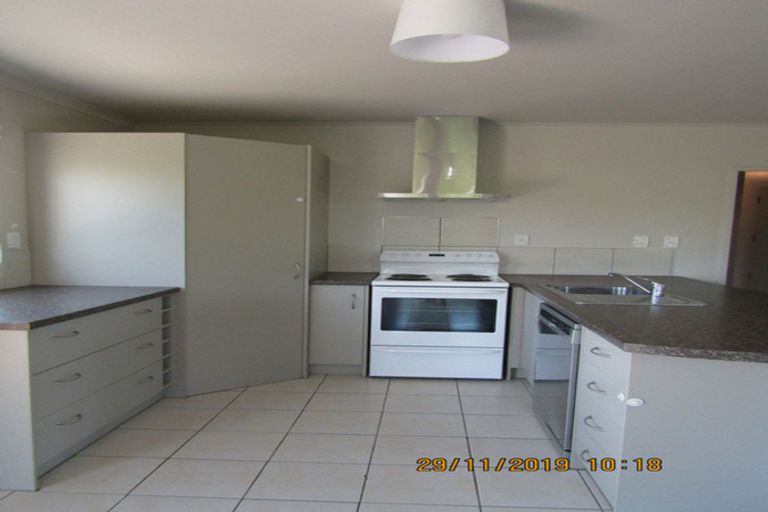 Photo of property in 13 Walmsley Street, Kihikihi, Te Awamutu, 3800