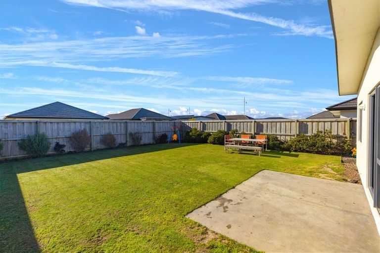 Photo of property in 32 Hodgkinson Road, Pegasus, 7612