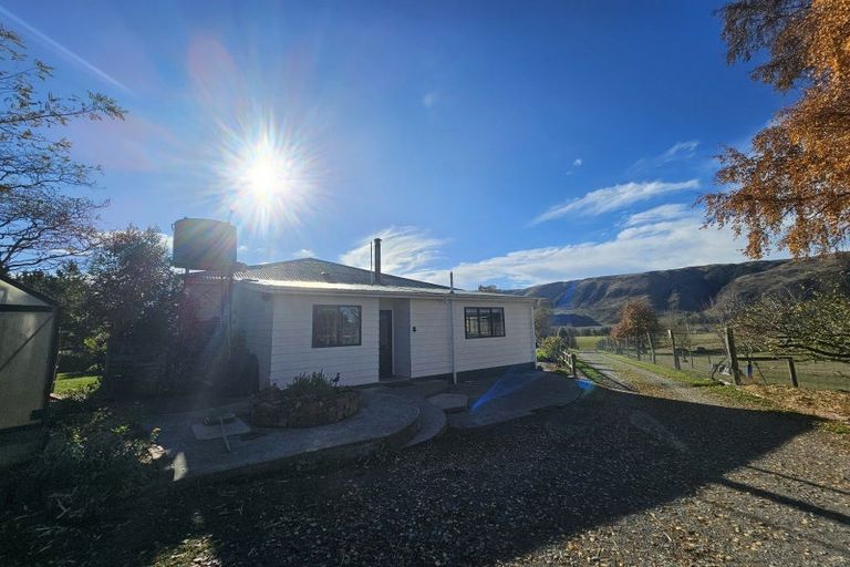 Photo of property in 4 Cemetery Road, Albury, 7984