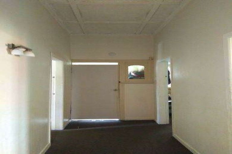 Photo of property in 277 Massey Road, Mangere East, Auckland, 2024