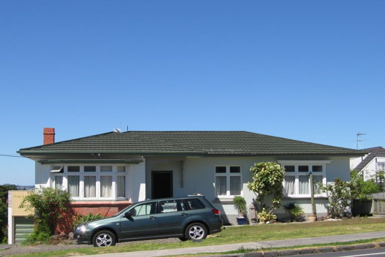 Photo of property in 260 Onewa Road, Birkenhead, Auckland, 0626
