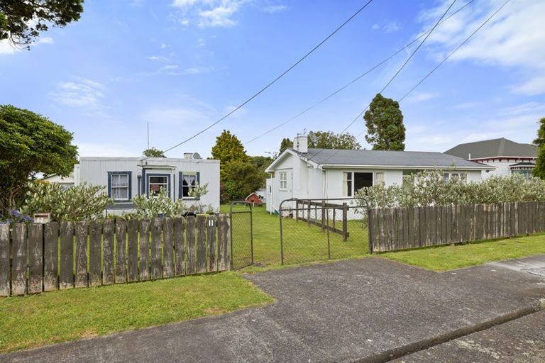 Photo of property in 13 Moir Street, Eltham, 4322