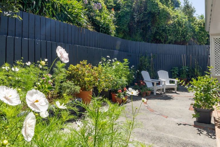 Photo of property in 150 Owhiro Bay Parade, Owhiro Bay, Wellington, 6023