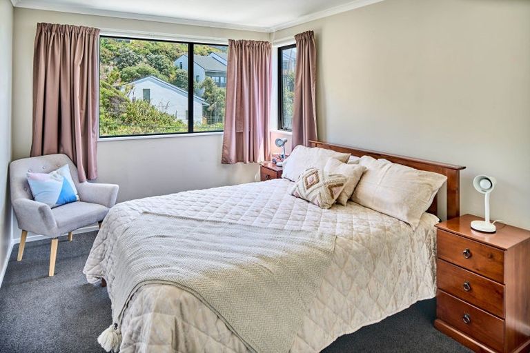 Photo of property in 23 View Road, Titahi Bay, Porirua, 5022