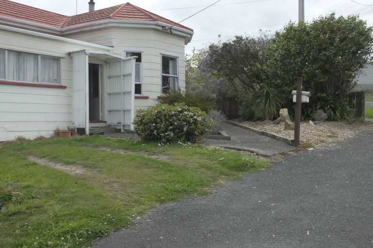 Photo of property in 63 King Street, Hikurangi, 0114