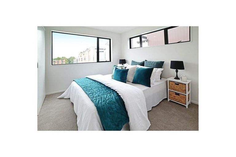 Photo of property in 31 Kiato Lane, Flat Bush, Auckland, 2019