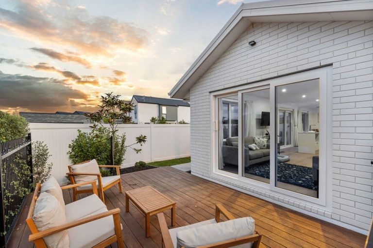 Photo of property in 7 Eminence Drive, Northwood, Christchurch, 8051