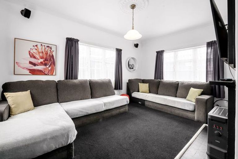 Photo of property in 84 Norton Road, Frankton, Hamilton, 3204