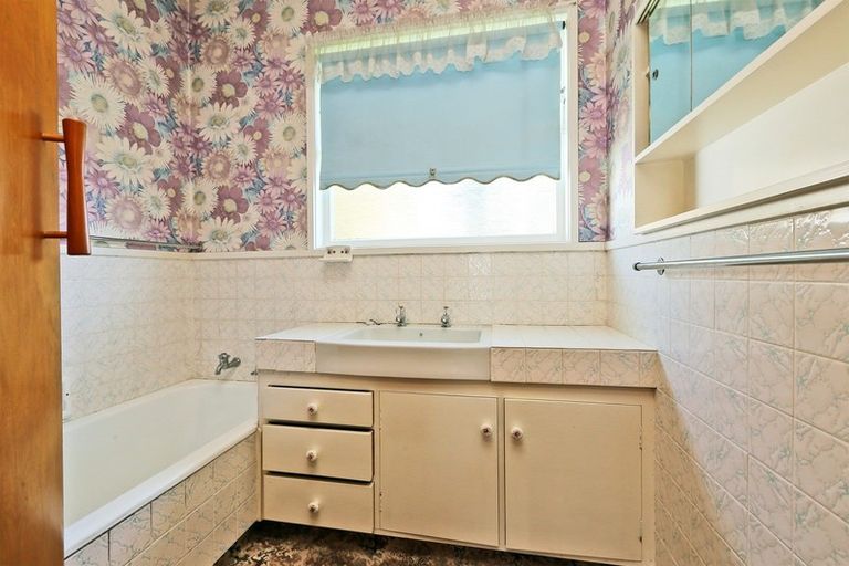 Photo of property in 81 Flaxmere Avenue, Flaxmere, Hastings, 4120