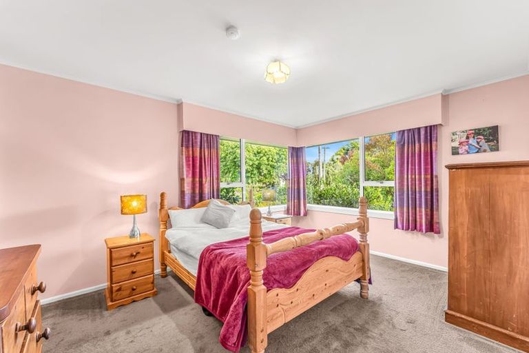 Photo of property in 34 Dunedin Street, Redwood, Christchurch, 8051