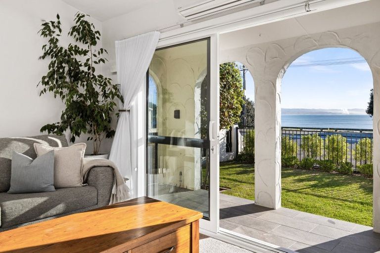 Photo of property in 24 Charles Street, Westshore, Napier, 4110