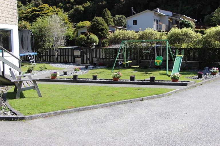 Photo of property in 35 Power Road, Karoro, Greymouth, 7805