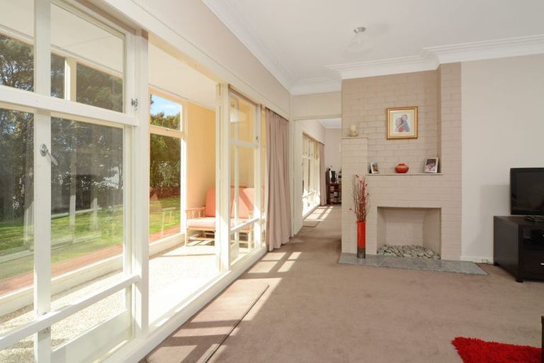 Photo of property in 1/11 Anne Mclean Drive, Bayview, Auckland, 0629