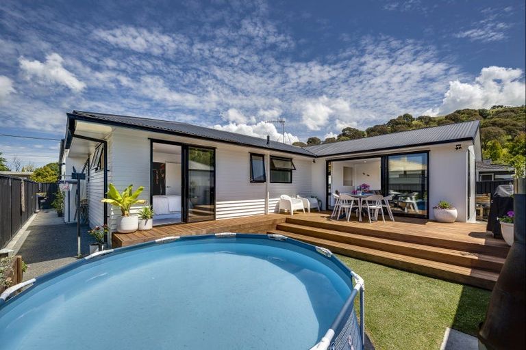 Photo of property in 23 Golding Road, Taradale, Napier, 4112