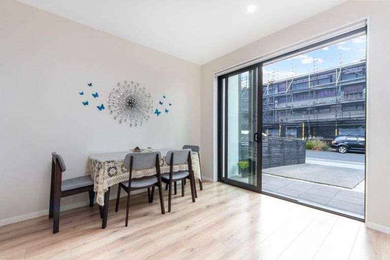 Photo of property in 19 Peihana Road, Hobsonville, Auckland, 0616