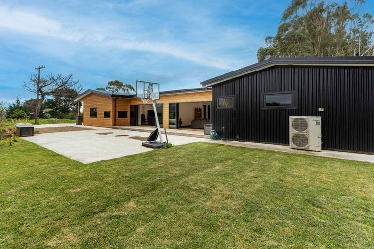 Photo of property in 25 Lacebark Drive, Linton, Palmerston North, 4472