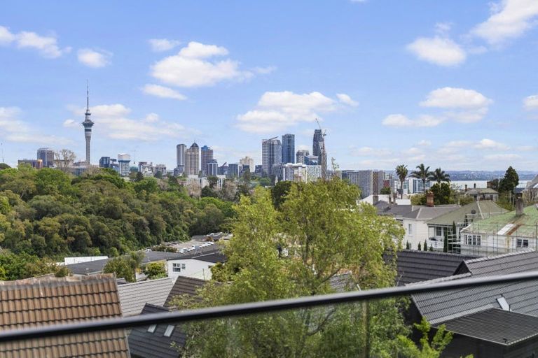 Photo of property in 437k Parnell Road, Parnell, Auckland, 1052