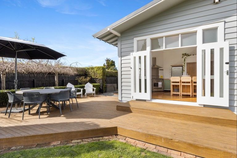 Photo of property in 510 Nelson Street North, Hastings, 4122