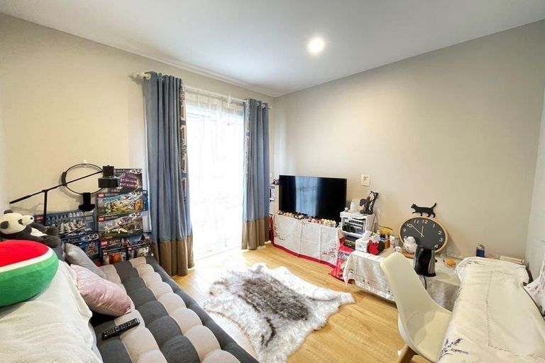 Photo of property in 5 Moko Lane, Greenhithe, Auckland, 0632