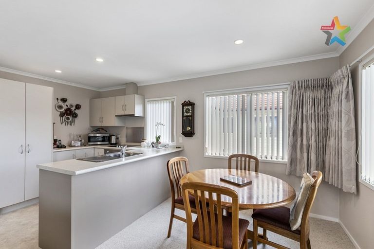 Photo of property in 38 Woodland Mews, Wainuiomata, Lower Hutt, 5014