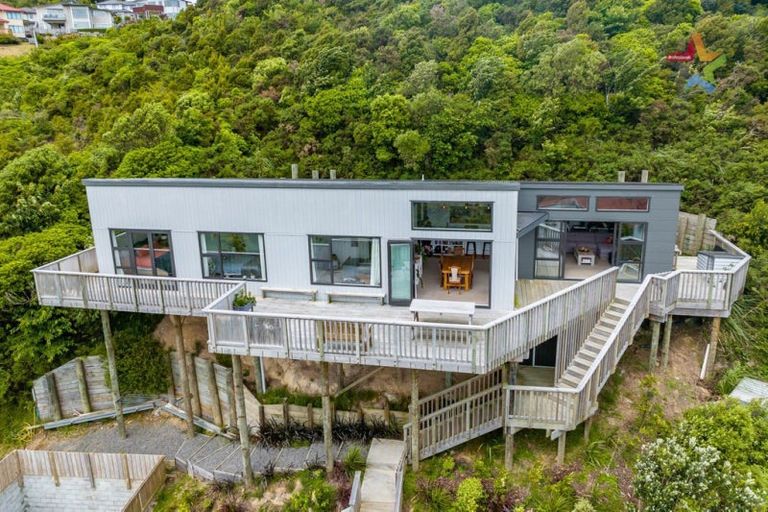 Photo of property in 9 Mulberry Street, Maungaraki, Lower Hutt, 5010