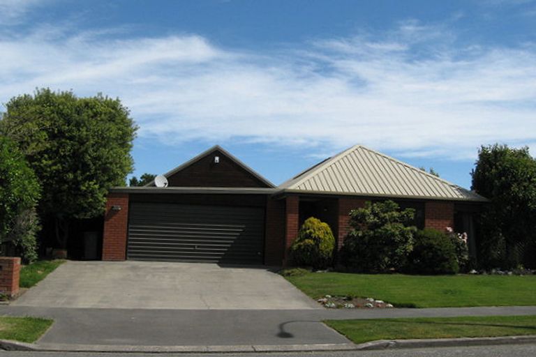 Photo of property in 50 Apsley Drive, Avonhead, Christchurch, 8042