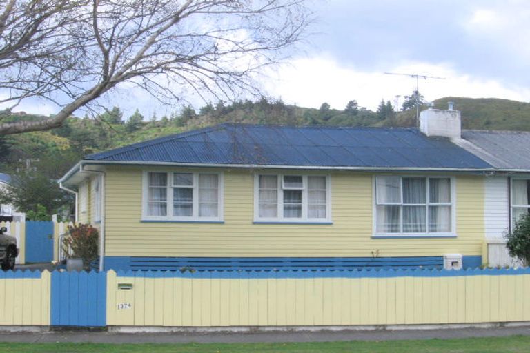 Photo of property in 1374 High Street, Taita, Lower Hutt, 5011
