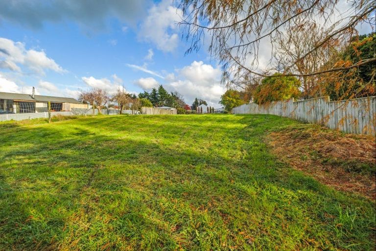 Photo of property in 25 Cambridge Street, Pahiatua, 4910