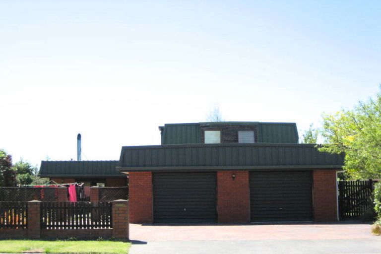 Photo of property in 254 West Belt, Rangiora, 7400