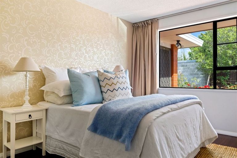 Photo of property in 4/7 Peverel Street, Riccarton, Christchurch, 8011