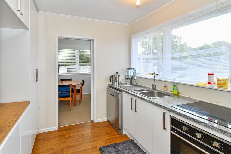 Photo of property in 35 Heybridge Street, Manurewa, Auckland, 2102