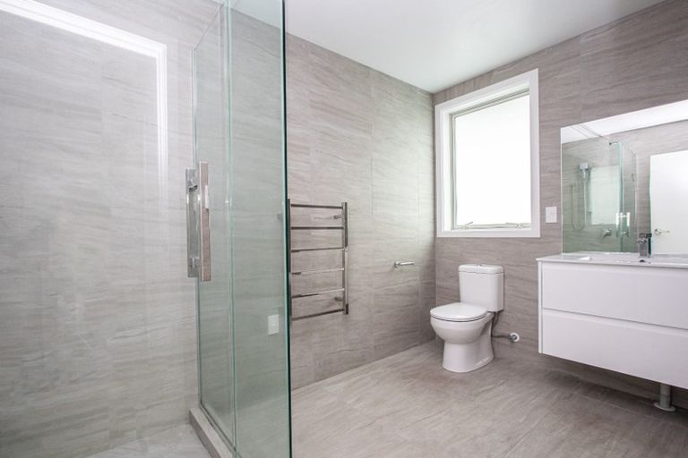 Photo of property in 27 Cabourne Drive, Glenview, Hamilton, 3206