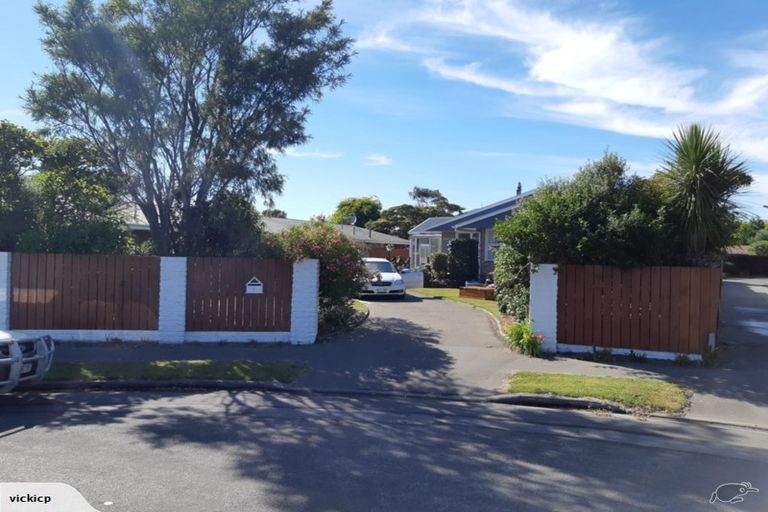 Photo of property in 5 Dellow Place, Spreydon, Christchurch, 8024