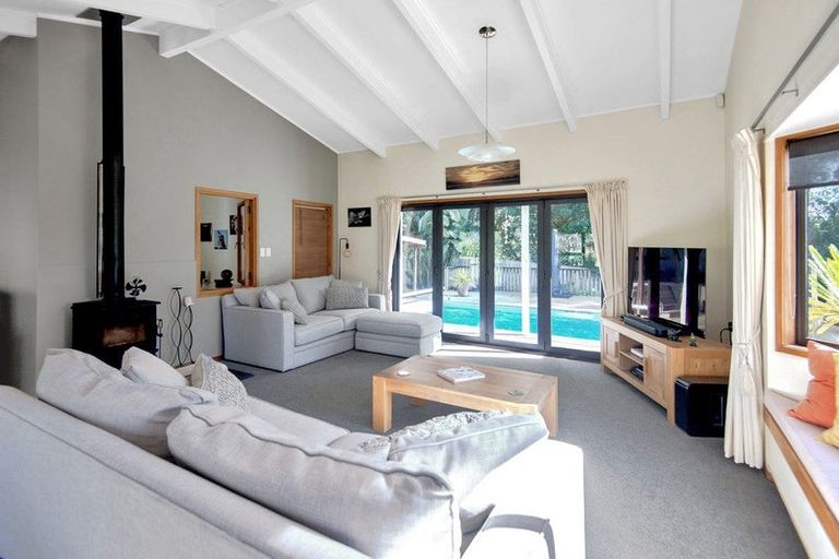 Photo of property in 136 Landing Road, Kerikeri, 0230