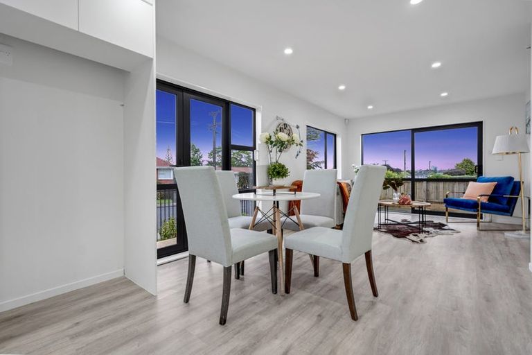 Photo of property in 17b Mccullough Avenue, Papatoetoe, Auckland, 2025