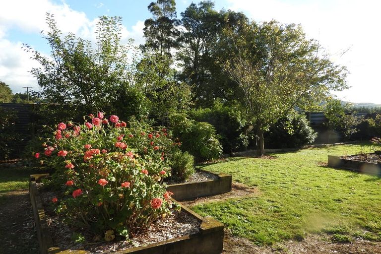 Photo of property in 1827 State Highway 2, Kiriwhakapapa, Masterton, 5881