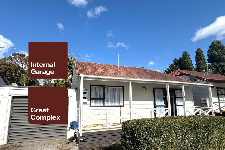 Photo of property in 1/18 Waiari Road, Conifer Grove, Takanini, 2112
