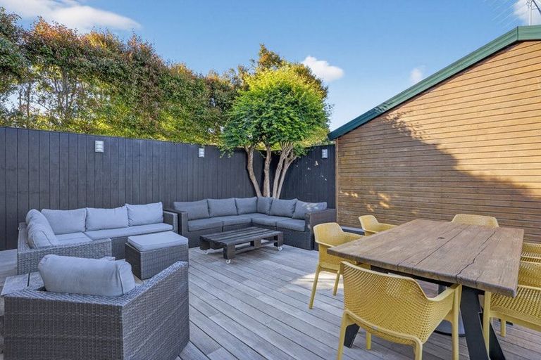 Photo of property in 19a Mccrystal Avenue, Bucklands Beach, Auckland, 2012