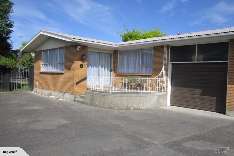 Photo of property in 2/68 Nortons Road, Avonhead, Christchurch, 8042