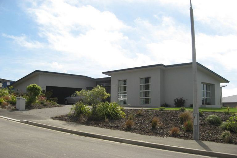 Photo of property in 108 Glenstrae Road, Redcliffs, Christchurch, 8081