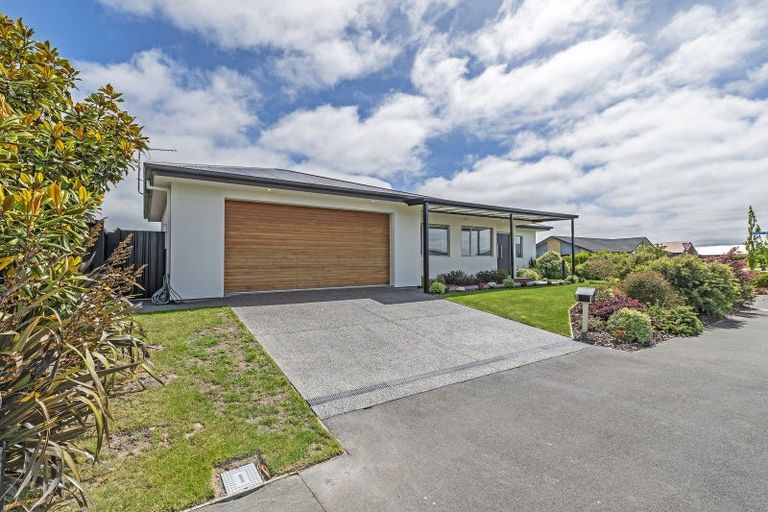 Photo of property in 61 Shadbolt Lane, Rolleston, 7614