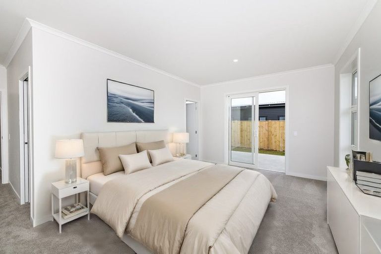 Photo of property in 61 Atlantic Drive, Fitzherbert, Palmerston North, 4410