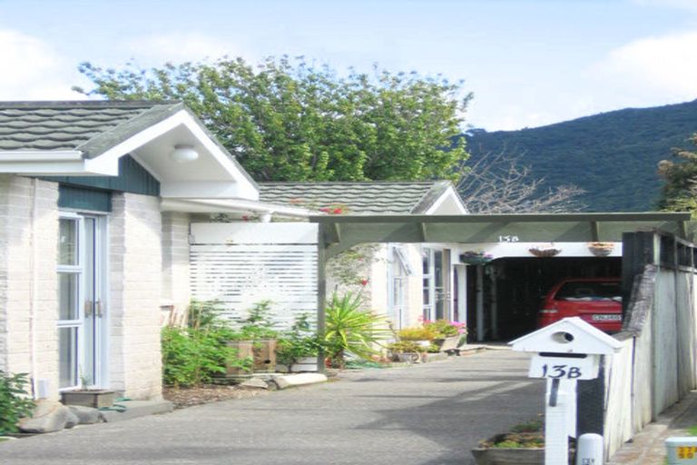 Photo of property in 2/13 Shanly Street, Brown Owl, Upper Hutt, 5018