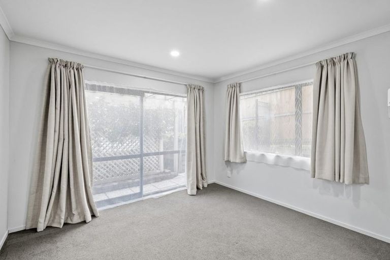 Photo of property in 89 Cambridge Terrace, Papatoetoe, Auckland, 2025