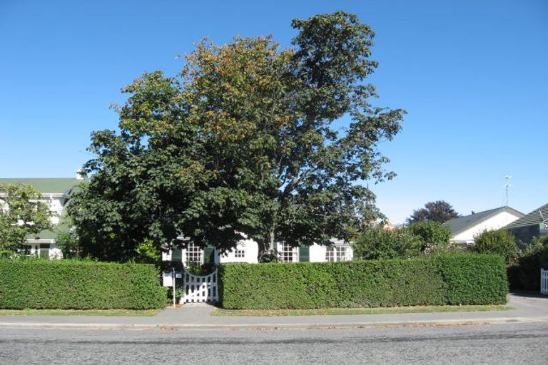 Photo of property in 112 Cameron Street, Ashburton, 7700