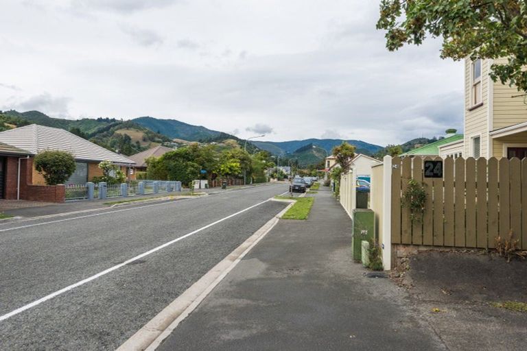 Photo of property in 1/24 Tasman Street, The Wood, Nelson, 7010